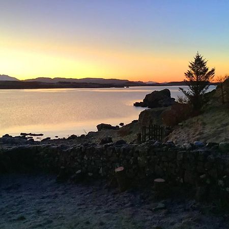 Tigh Beag Na Mara Apartment Roag Bagian luar foto
