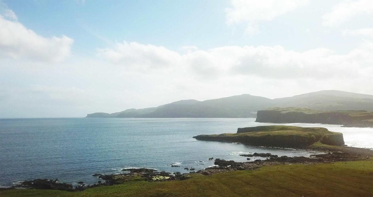 Tigh Beag Na Mara Apartment Roag Bagian luar foto