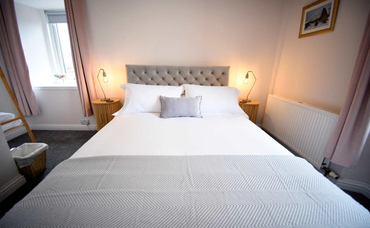 Tigh Beag Na Mara Apartment Roag Bagian luar foto